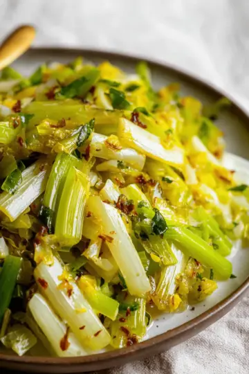 Easy Sautéed Buttered Leeks
