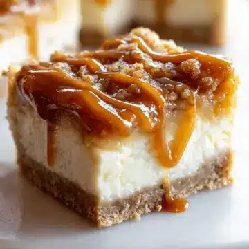 Caramel Apple Cheesecake Bars