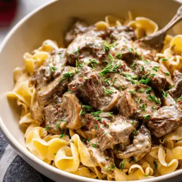 Crockpot Beef Stroganoff