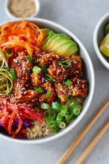 SWEET CHILLI CHICKEN BOWLS