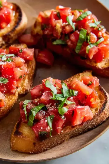 How To Make Fresh & Easy Tomato Bruschetta at Home