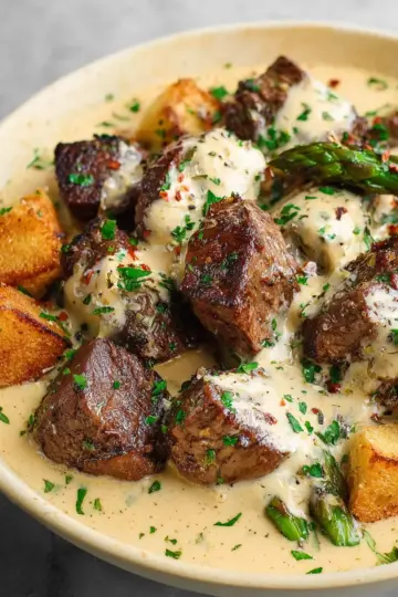 Garlic Butter Steak Bites with Parmesan Cream Sauce
