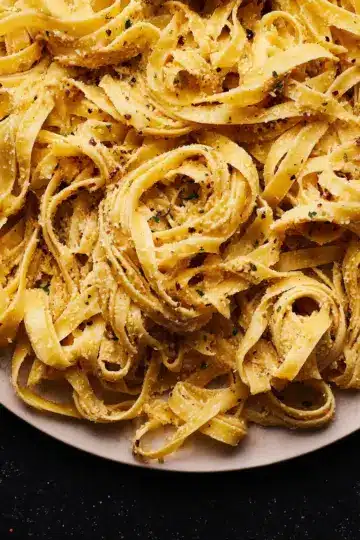 Cacio E Pepe Egg Noodles