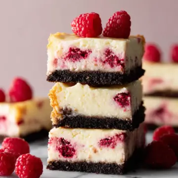 White Chocolate Raspberry Cheesecake Bars