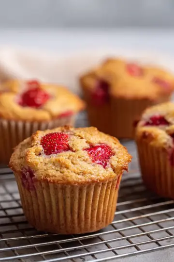 Gluten Free Strawberry Muffins