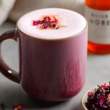 Wild Berry Hibiscus Latte