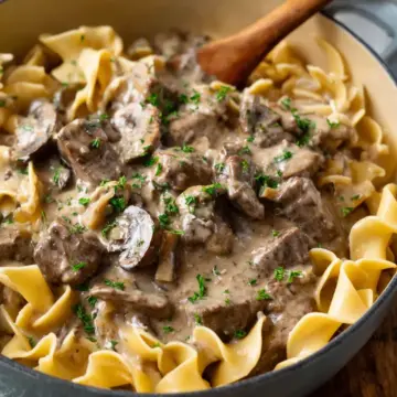 Slow Cooker Beef Stroganoff