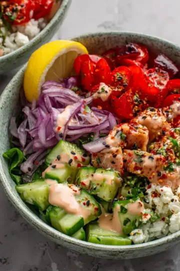 Easy Hawaiian Poke Bowl with Spicy Aioli
