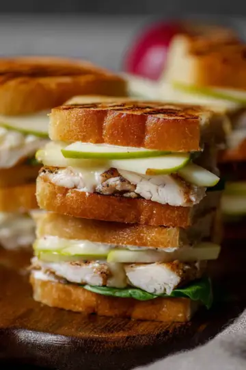 Chicken Apple Sandwiches
