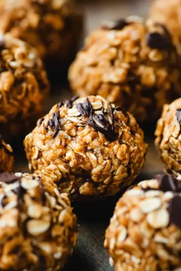 Peanut Butter Oat Balls