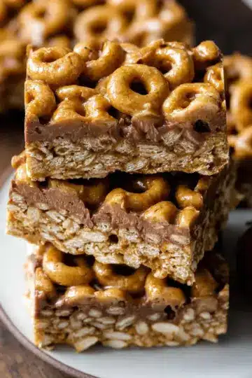 3 Ingredient No-Bake Cereal Bars Recipe